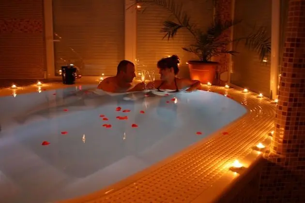 Aqua Therm Hotel - Havuz