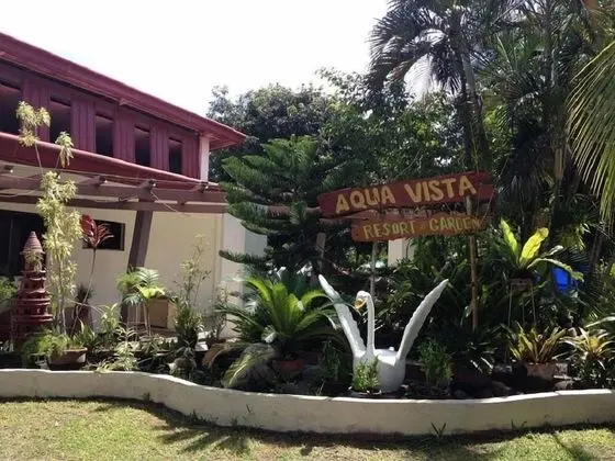 Aqua Vista Farm Resort