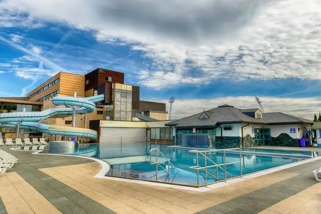 Hotel AquaCity Seasons - Dış Mekan