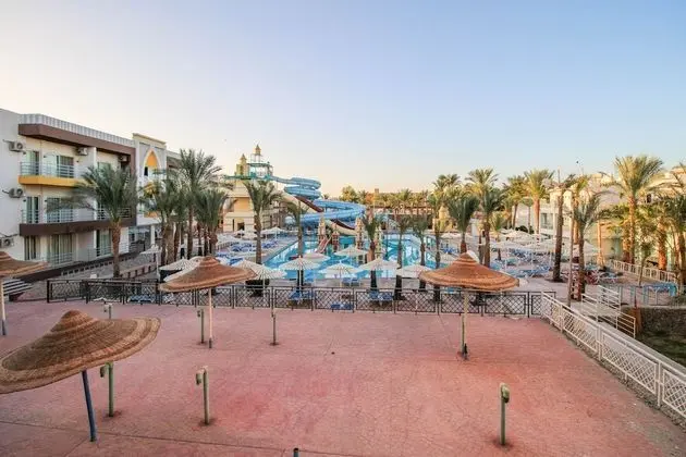 AquaView apartment Resort and Aqua Park