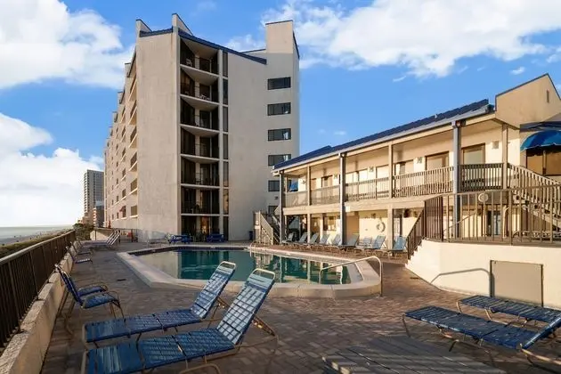 AquaVista by Book That Condo