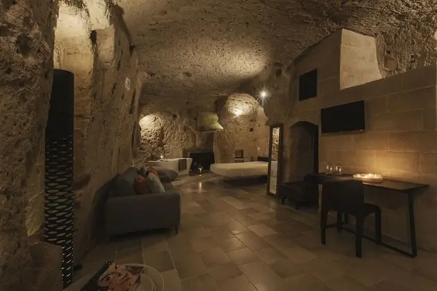 Aque Cave - Le Grotte del Caveoso - Oda