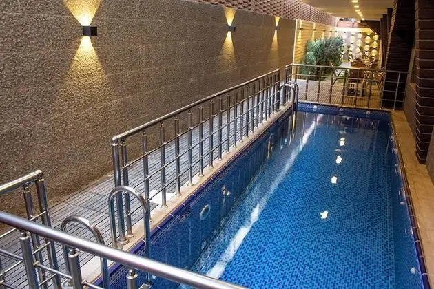Aquila Hotel - Havuz