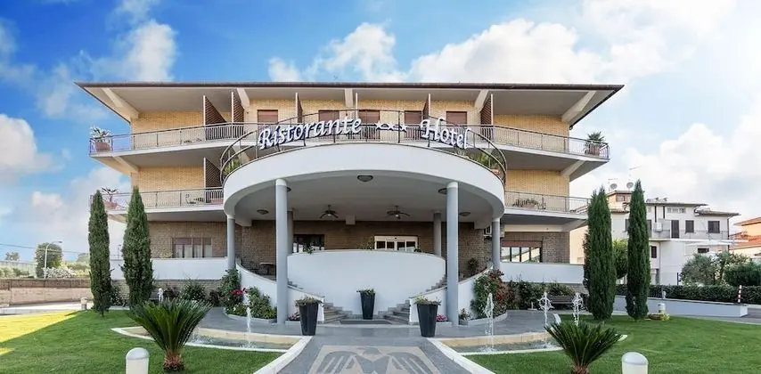 Aquila Hotel