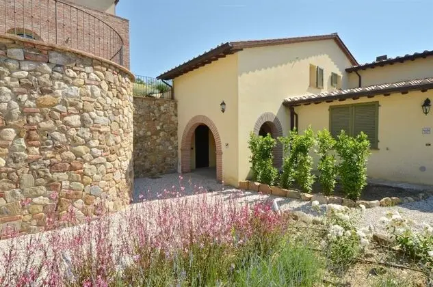 Villa Aquila on two Floors - Cignella Resort Tuscany
