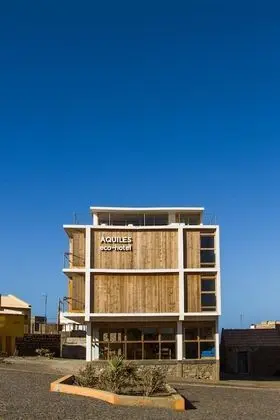 Aquiles Eco Hotel