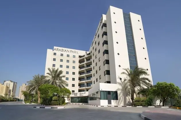 Arabian Park Dubai, an Edge by Rotana Hotel - Dış Mekan