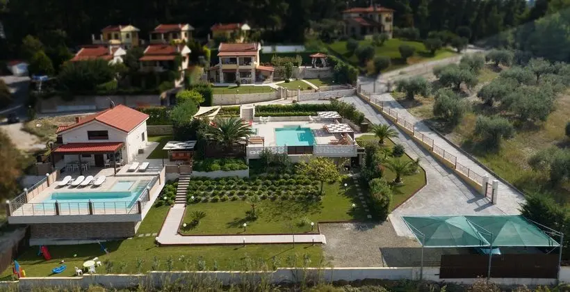 Aracelia Casas De Verano - Öne Çıkan Resim