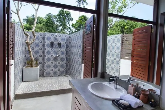 Arahtis Lake Villa - Banyo Tipleri