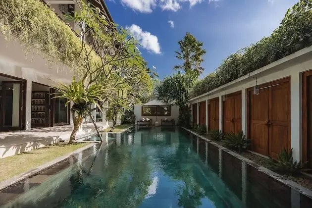 Aram Residence