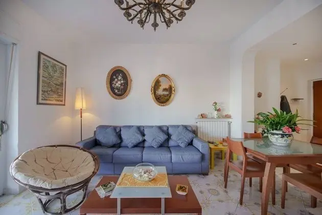 Aranci 77, Sorrento Center