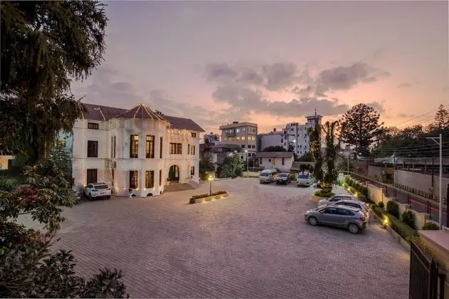 Aranya Boutique Hotel