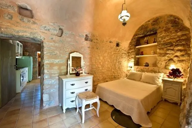 Arapakis Historic Castle - Öne Çıkan Resim