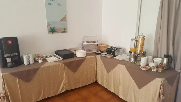 Aratos Hotel - Yerinde Yemek