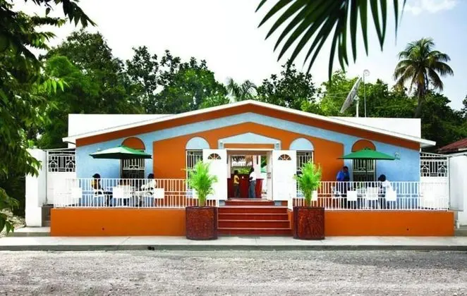 Arawak Hotel