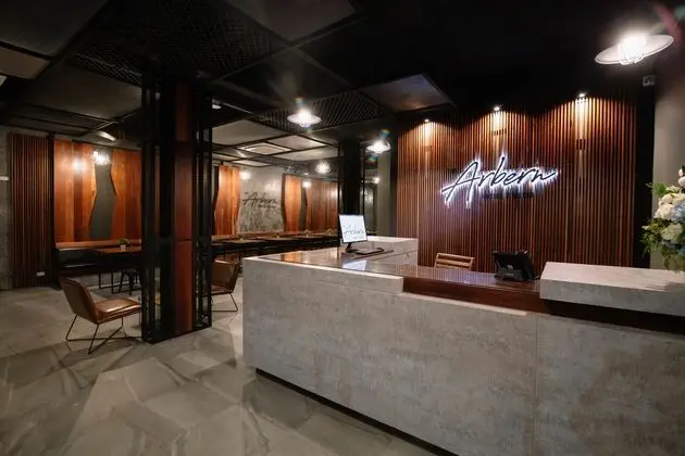THE ARBERN HOSTEL X BISTRO