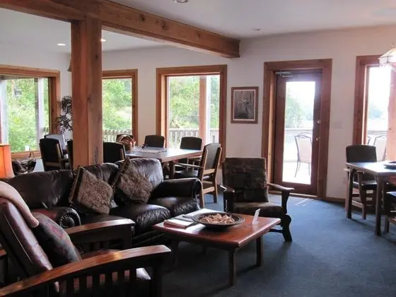 Arbutus Cove Guesthouse - İç Mekan