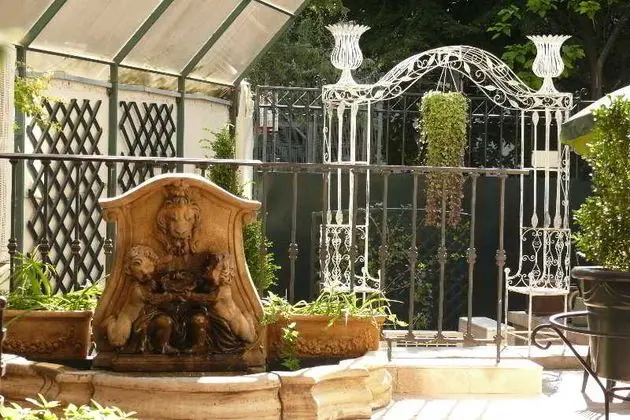 Arc de Triomphe by Residence Hotels
