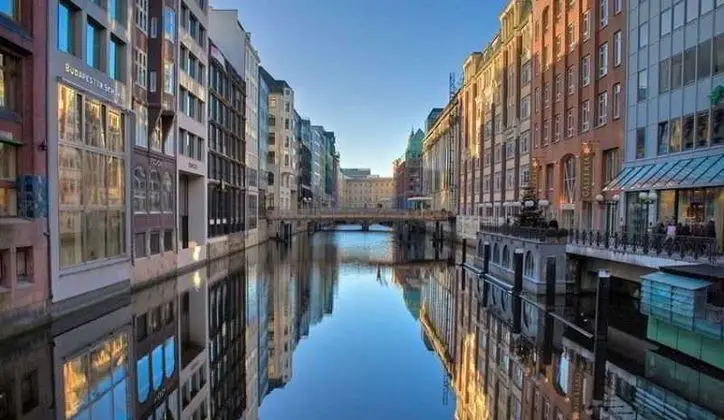 ARCOTEL Onyx Hamburg - Genel