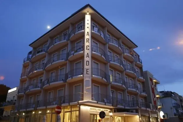 Hotel Arcade - Öne Çıkan Resim