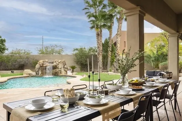 Arcadia by Avantstay Breathtaking Oasis in Scottsdale w/ Pool, Hot Tub & Game Room