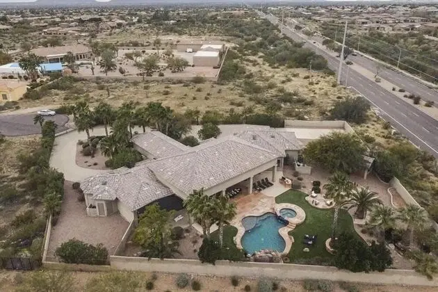 Arcadia by Avantstay Breathtaking Oasis in Scottsdale w/ Pool, Hot Tub & Game Room - Dış Mekan