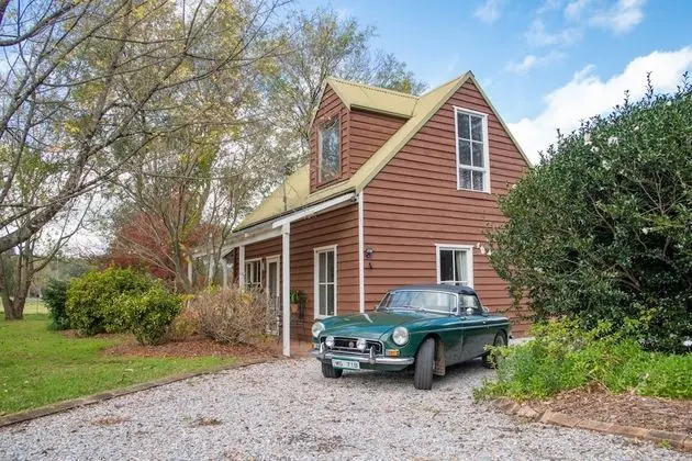 ARCADIA - The Barn Cottage & Rosehill Cottage