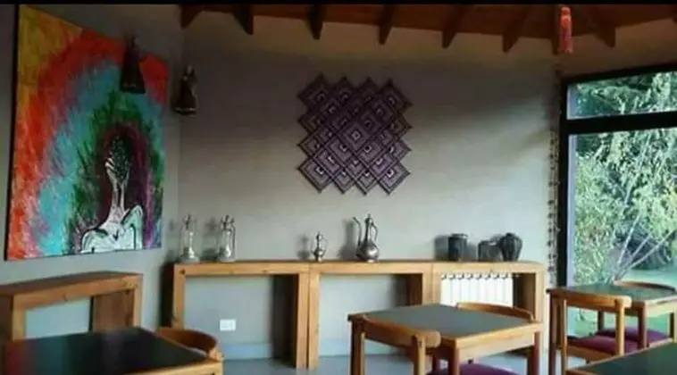 Arcanos Casa de Montaña - Yerinde Yemek