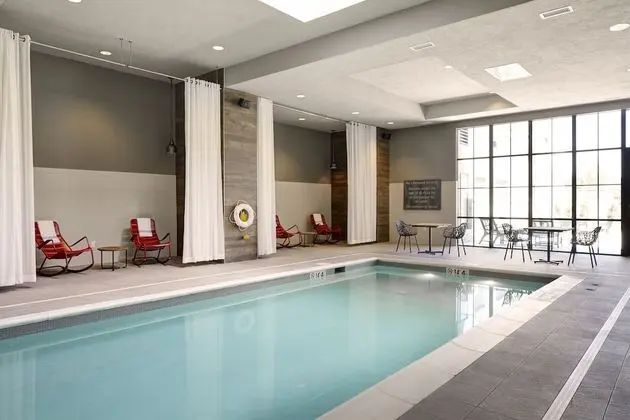 Archer Hotel Florham Park/Morristown - Havuz
