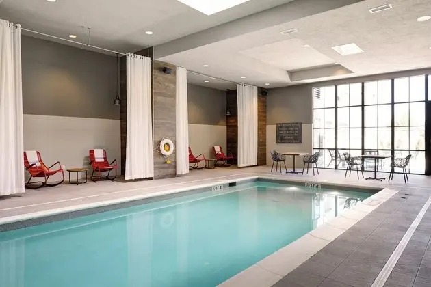 Archer Hotel Florham Park/Morristown - Havuz