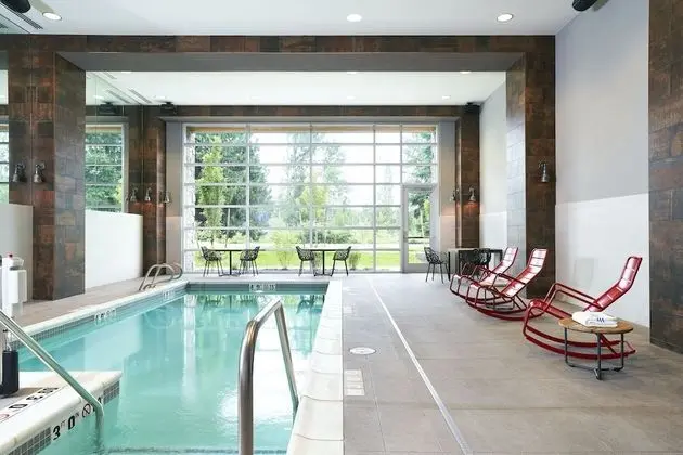 Archer Hotel Seattle/Redmond - Havuz