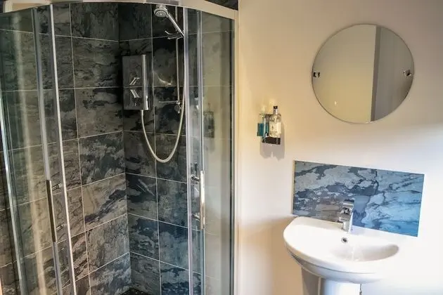 Arches Guest House - Banyo Tipleri