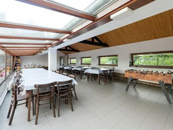 The Architecture of a Re-examined School - Yerinde Yemek