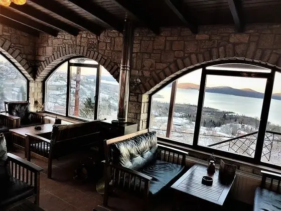 Archontiko Zakoni - Öne Çıkan Resim