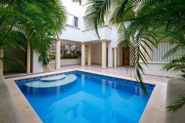 Arcoiris Family Condos by Playa Paradise - Havuz