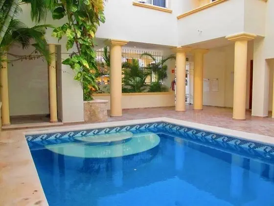 Arcoiris Family Condos by Playa Paradise - Lobi
