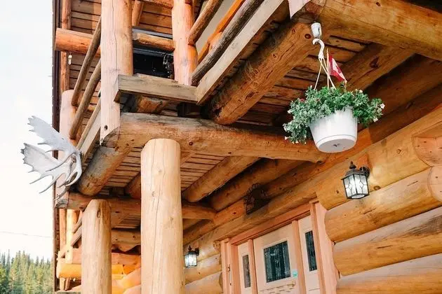 Arctic Divide Lodge - Dış Mekan