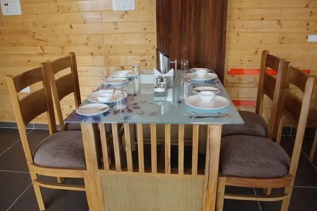 Arctic Hills By Opulence Hotels - Yerinde Yemek