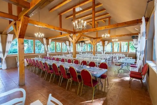 Arcus Education Center - Yerinde Yemek