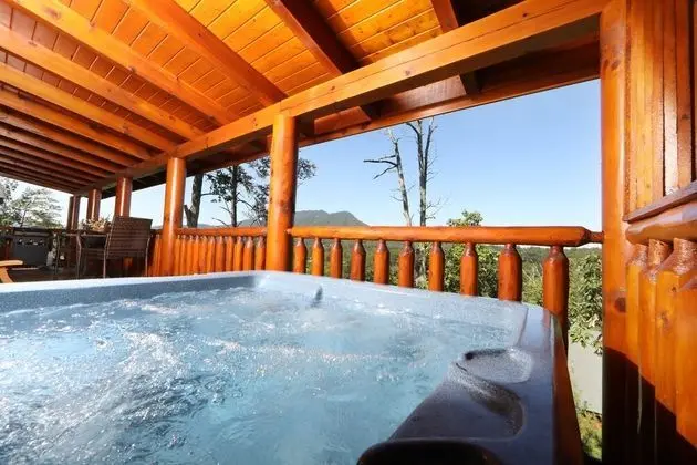 Arden Hill - One Bedroom Cabin - Spa