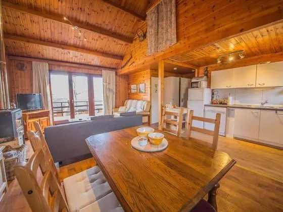Ardennes Chalet Fluffy's Home Near Somme-leuze With Terrace - Mutfak