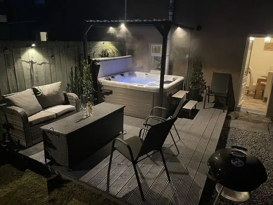 Ardentorrie Holiday Home - Havuz