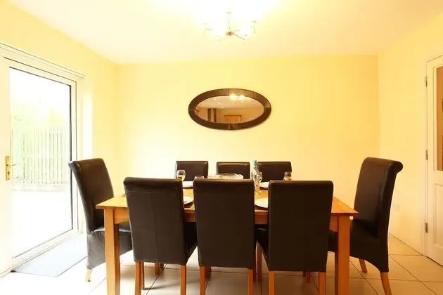 Ardmullen 4 bedroom - Mutfak