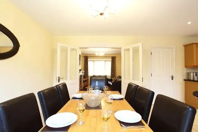 Ardmullen 4 bedroom - Oda