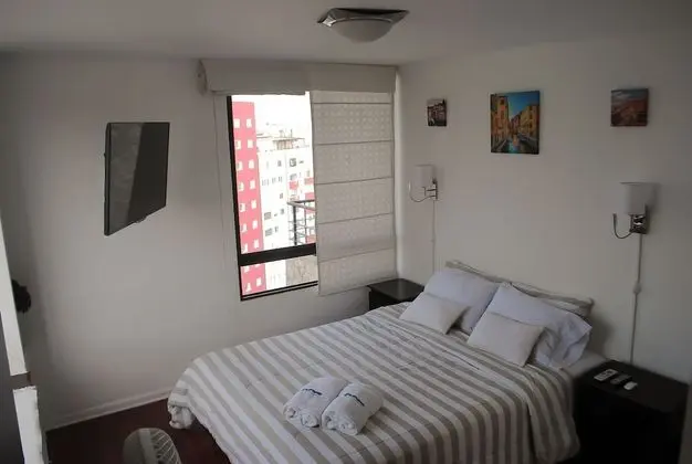 Areas Temporales - Near Larcomar Shopping Center - Öne Çıkan Resim