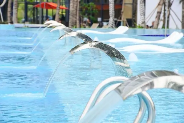 The Arena Cam Ranh Resort Powered by ASTON - Havuz