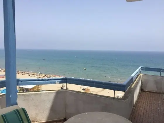 Arena Martil Balcony Apartment