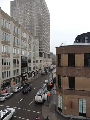 Hotel Arena Palace Montreal - Konum Öne Çıkanlar