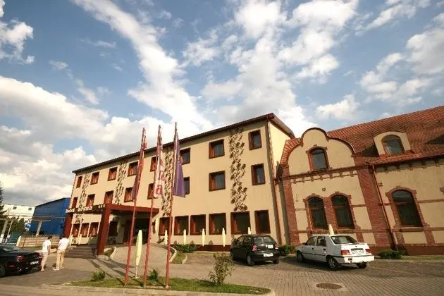 Arena Hotel - 1