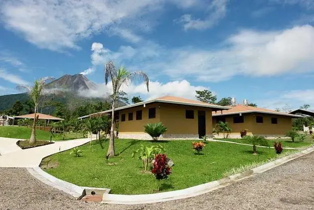 Arenal Manoa